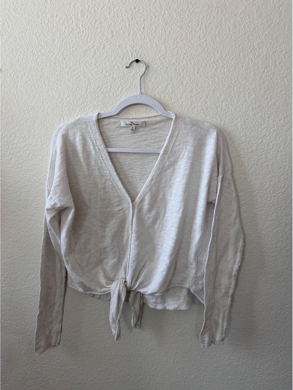 Love Tree Women's white Button-Up Tie Front Cardigan Sweater Medium